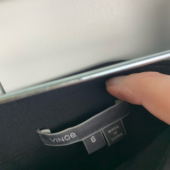 VINCE Size 6 Inverted Front Pleat Black Mini Skirt Preppy School Girl Pockets - Picture 3 of 6